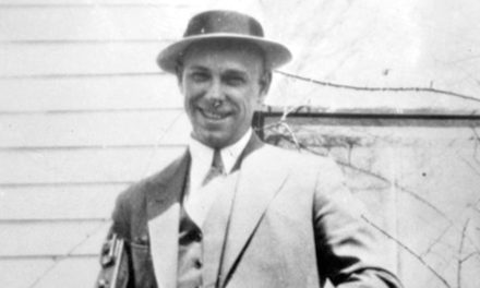 Dillinger Relatives Doubt Gangster Is In His Grave