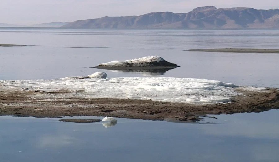 Rare Salt Formations Appear At The Great Salt Lake