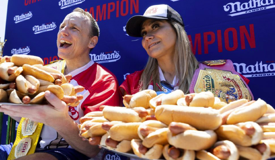 Joey Chestnut Is Chomp Champ Again In July 4 Hot Dog Contest